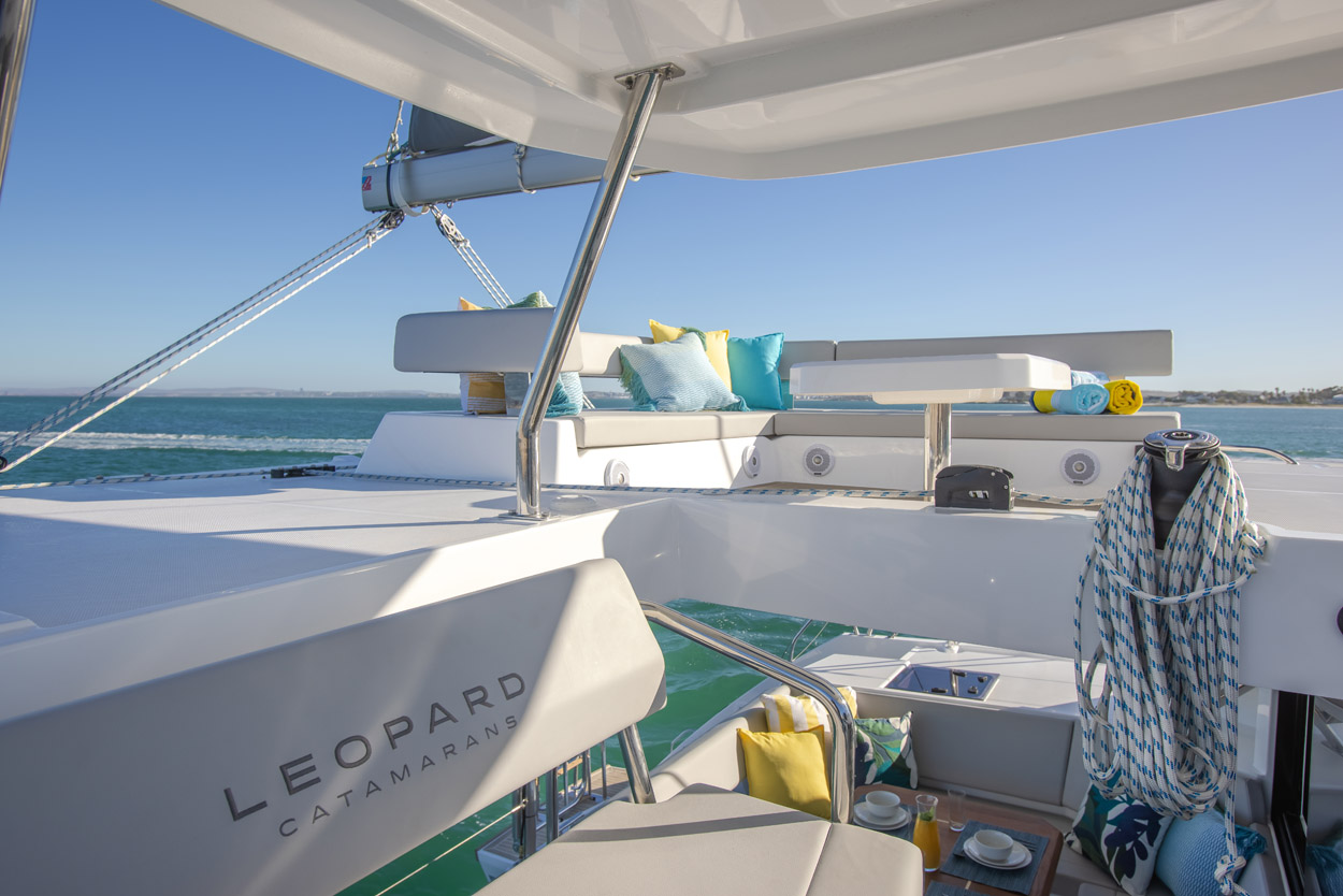 leopard 42 sailing catamaran